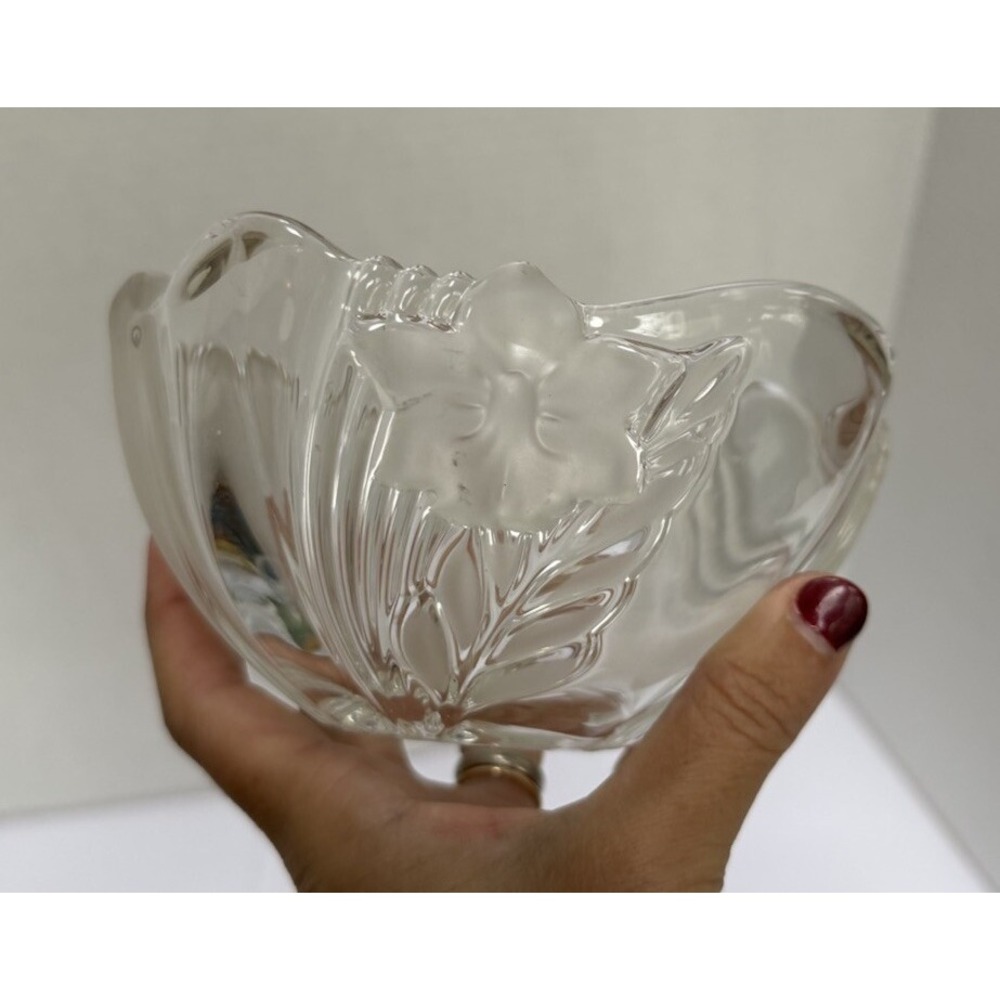 Mikasa Satin Orchid Bowl 5 1/2" Wide 3" Tall